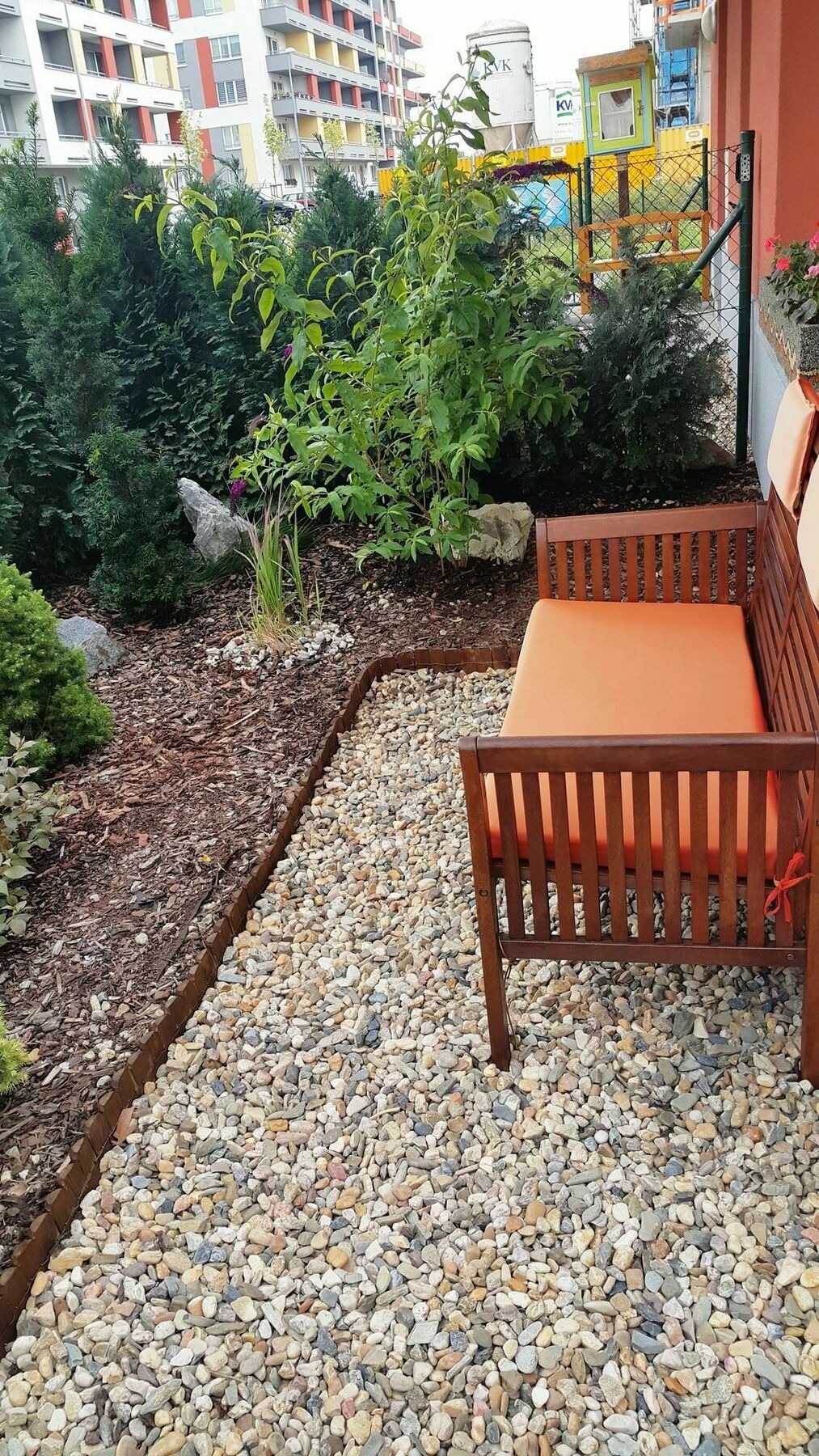 Bastien Studio Near Airport Прага Экстерьер фото